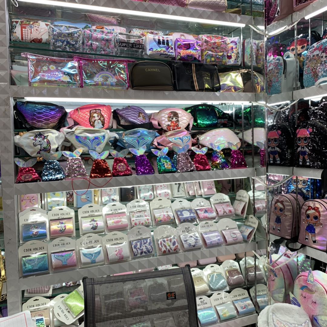 Hongxiang Bag Making Co., LTD., Jiangbei New District, Dongyang City, Zhejiang Province describe pic - 1