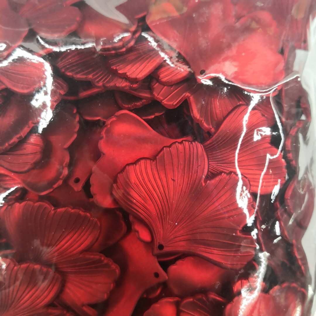 Acrylic Japan And South Korea Sexy Exaggerated Red Four Leaf Petal Earrings Accessories Network Red Fashion Retro New Year Bridal Stud Accessories, E2515433