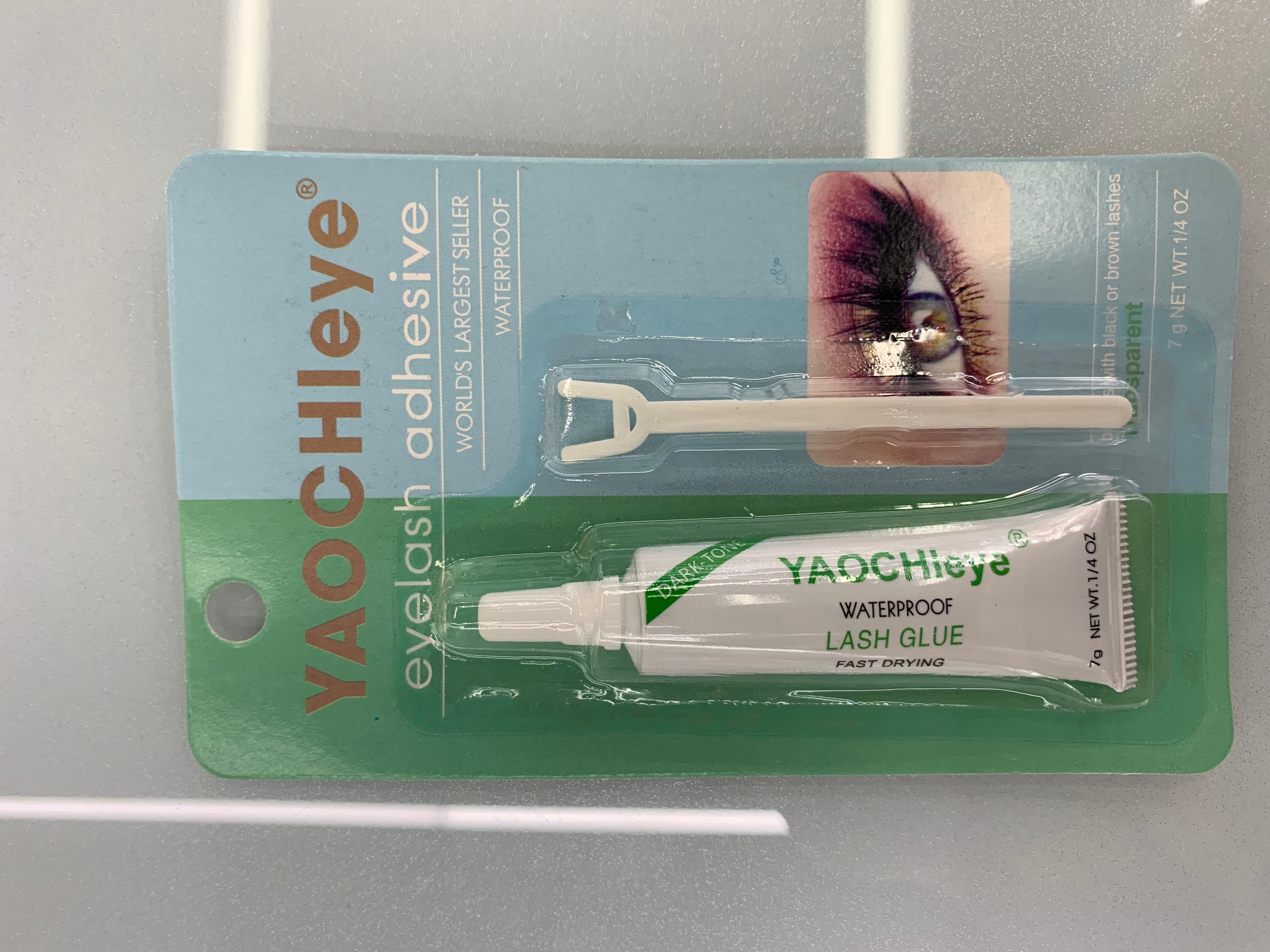 False Eyelash Tools and Accessories