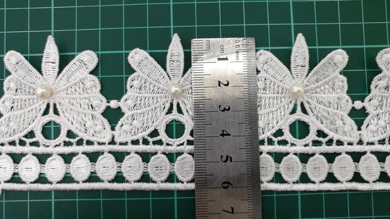 New clothing lace water-soluble embroidery collar lace, home clothing accessory lace Specification image