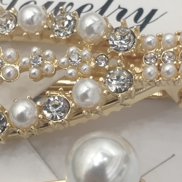 Pearl hairpins, the same style as the popular crown headwear, bangs, bb side clips, 2019 new sweet clip headwear, one-line clip Specification image