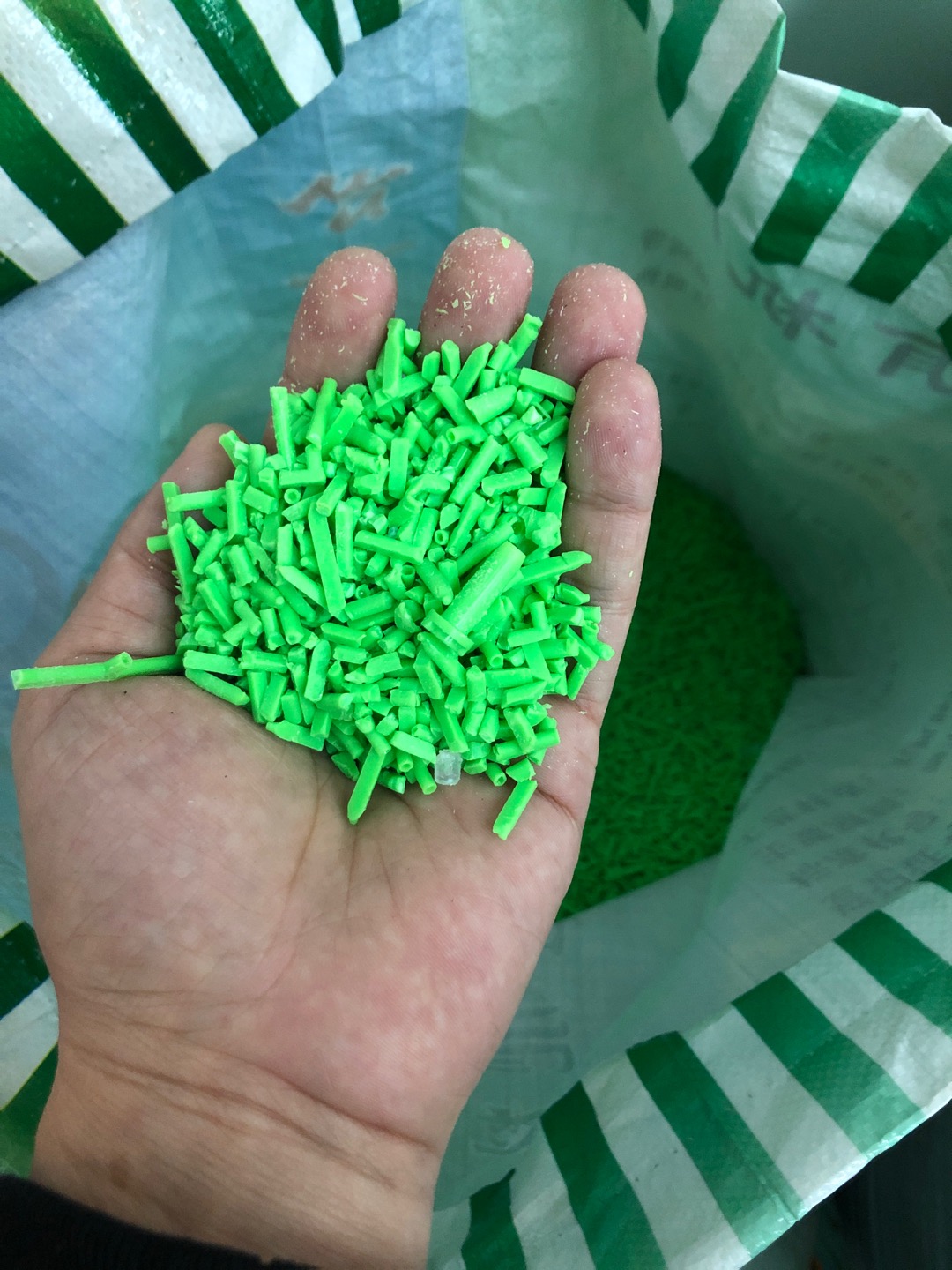 Hongteng Plasticizing Factory Direct Sales of Green ABS (Recycled material) details Picture
