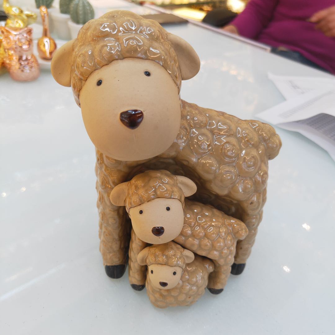 软陶工艺品三只可爱小绵羊摆件装饰品家居客厅软陶配件凤冠冰箱贴