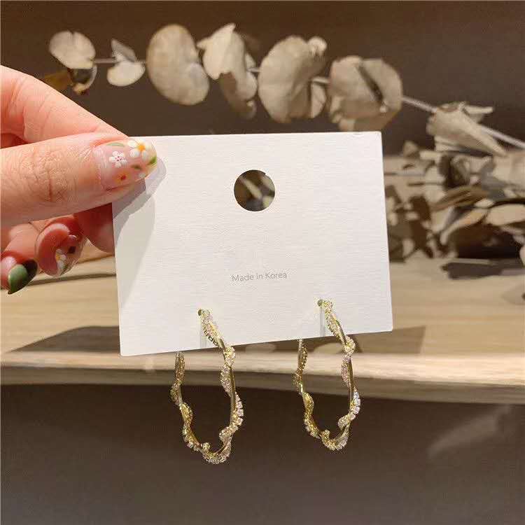 Korean fashion design golden large round alloy ring claw chain fashion bestseller women's elegant earrings