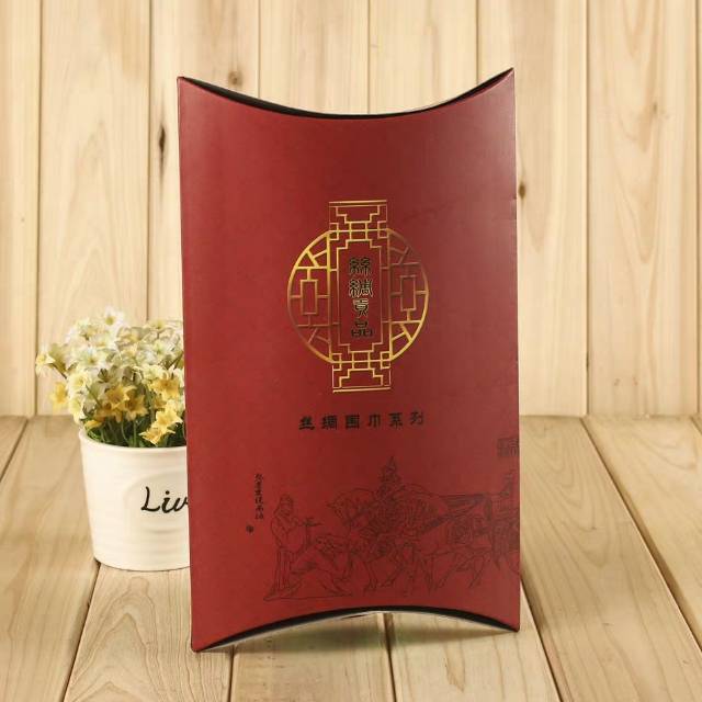 Spot silk scarf gift box packing scarf packing box Silver paper box shaped box can be customized to sample thumbnail