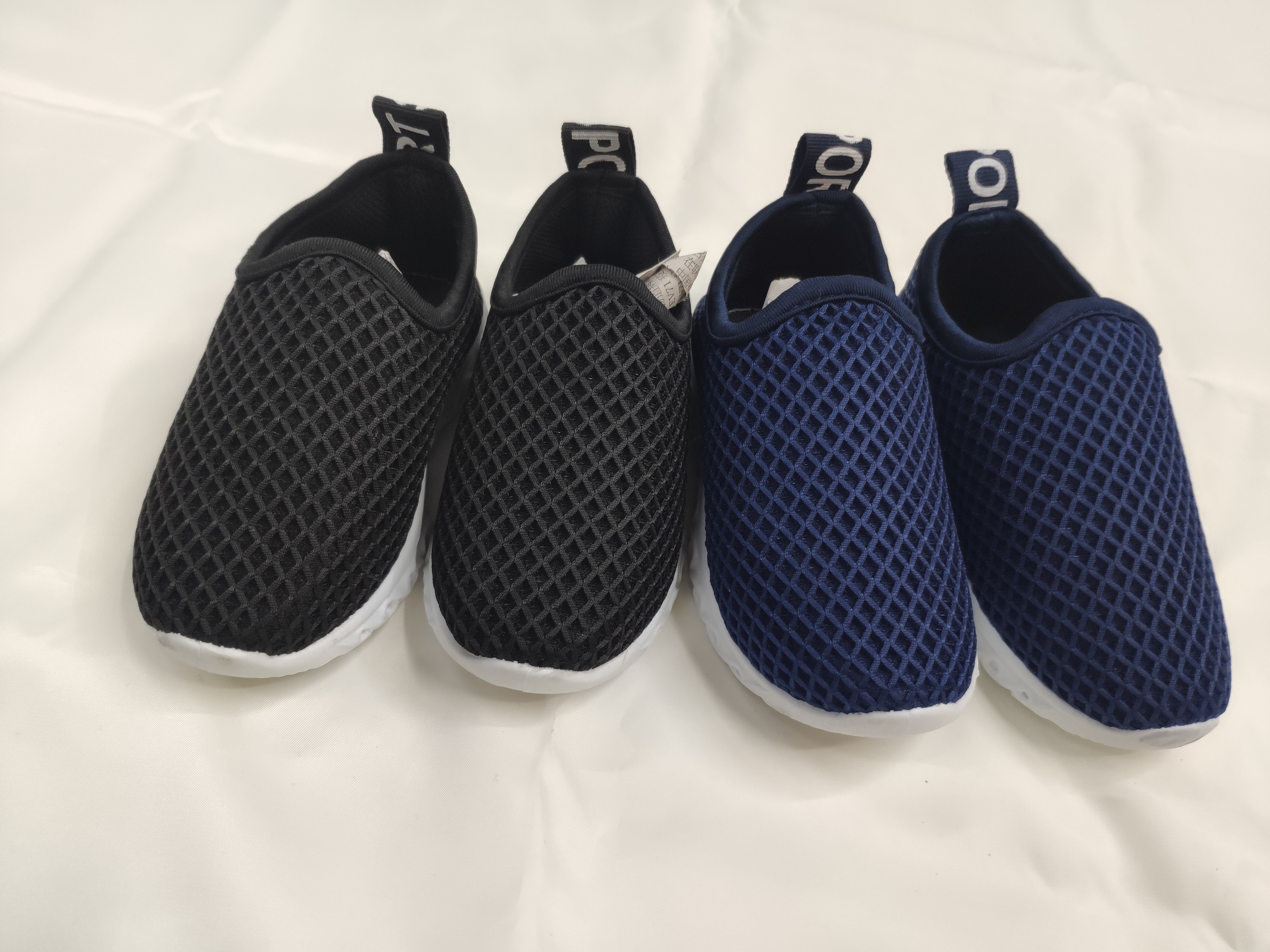 男童小童透气网眼鞋纯色简约一脚蹬男童运动鞋