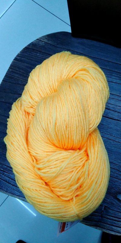 Wholesale of household yarn, acrylic single-color yarn, and yarn for clothing and accessories