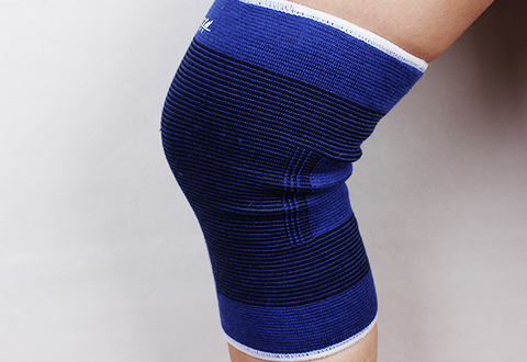 防滑落护膝护膝盖透气防滑运动训练健身护具套装男女通用图