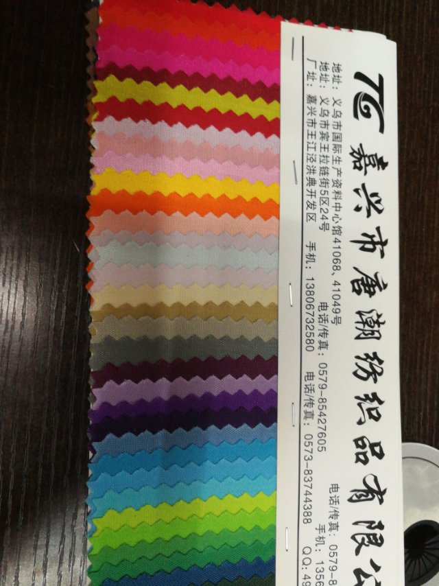 Factory direct sales of hot-selling new PA plain leather, large stock of high, medium and low-end luggage, sofa, shoe materials and fabrics details Picture