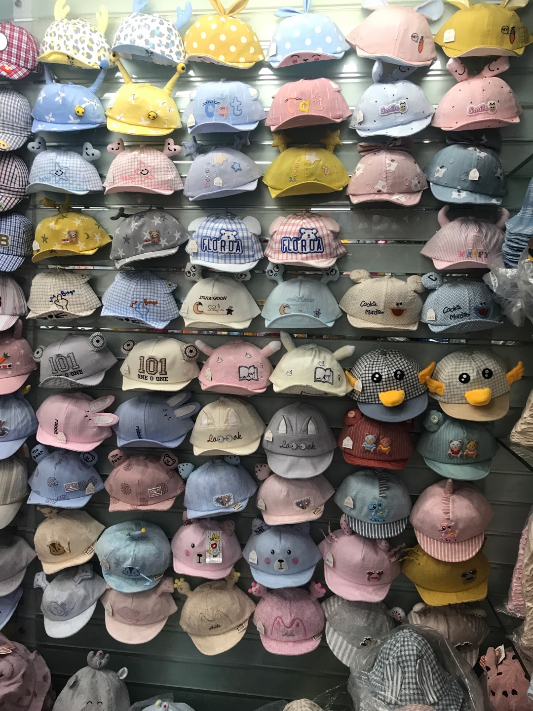 Fang Zhen Hat Industry describe pic - 1