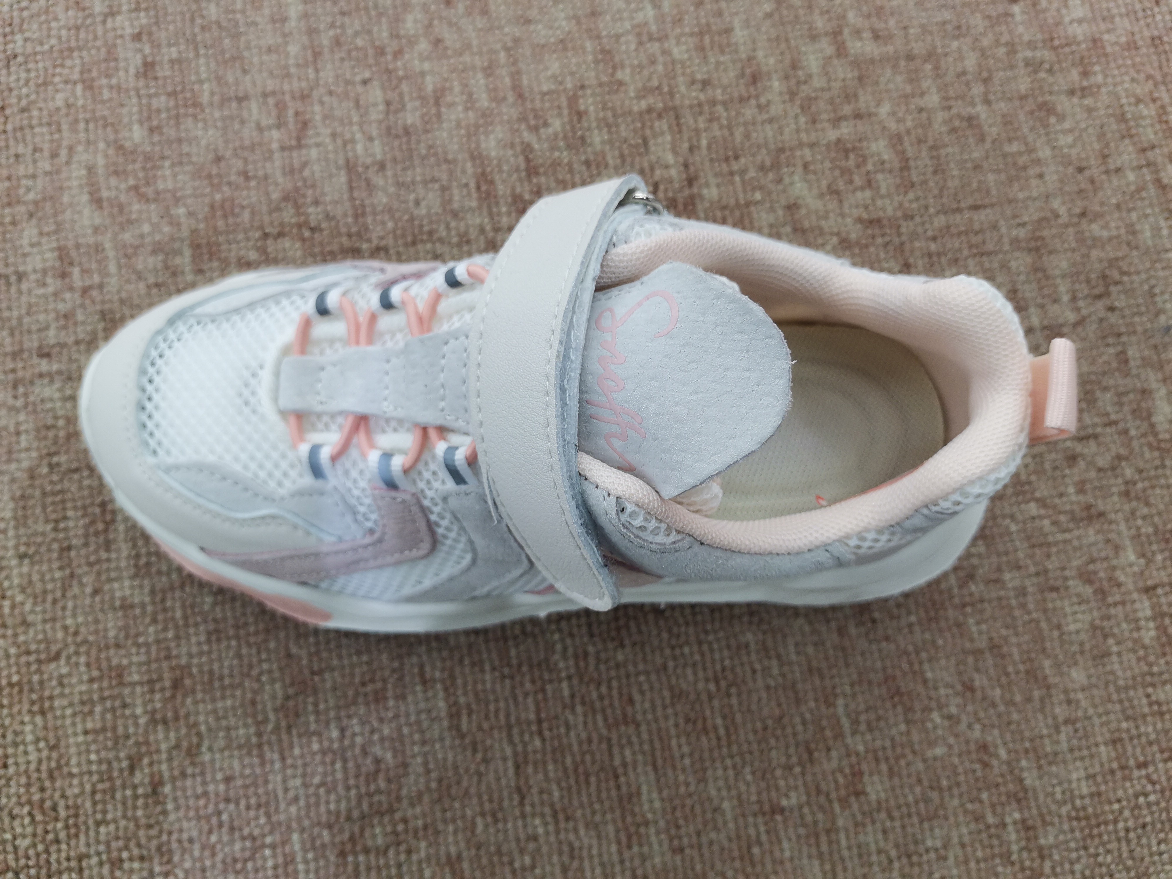 Yxt-2639 Yxiantong Casual Breathable Shoes For Men And Women details Picture