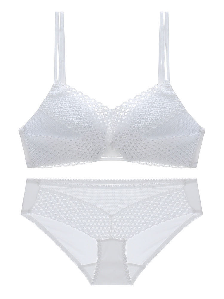 性感蕾丝少女无钢圈内衣薄款聚拢收副乳防下垂无痕小胸罩文胸套装