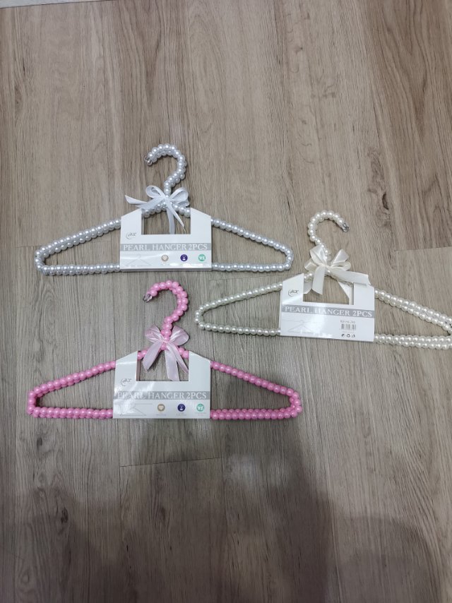 厂家直销时尚环保女士珍珠衣架新款爆款图