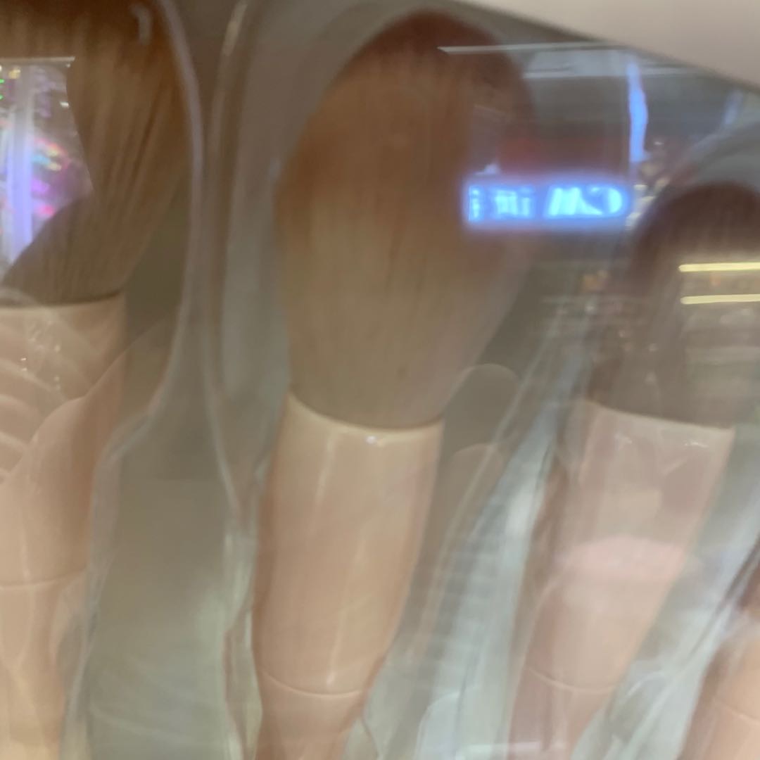 Flesh Color Texture Premium Makeup Brush details Picture