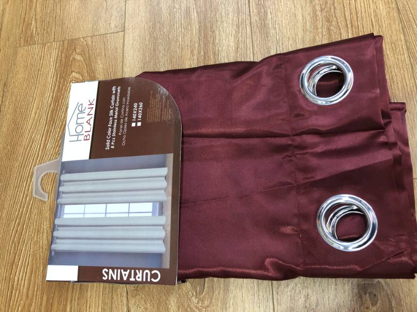 The curtain is installed without holes and provides the telescopic rod to block the light and wave window of the bedroom thumbnail