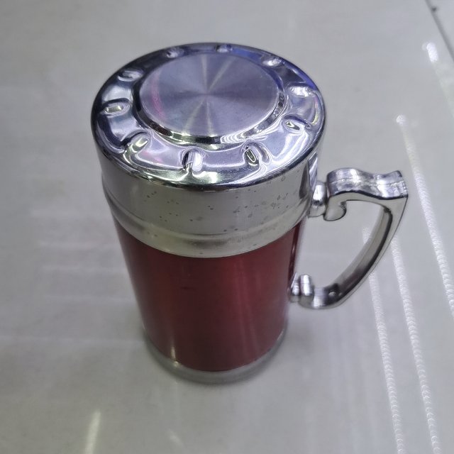 欧美风时尚个性不锈钢保温水杯