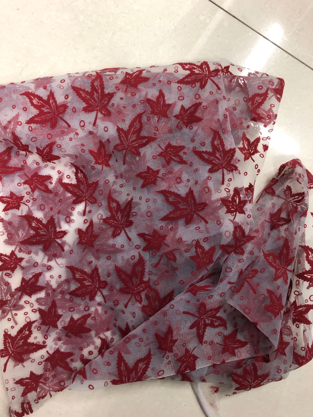 Color Elegant Light Breathable Maple Leaf Pattern Plain Cloth Flocking Fabric