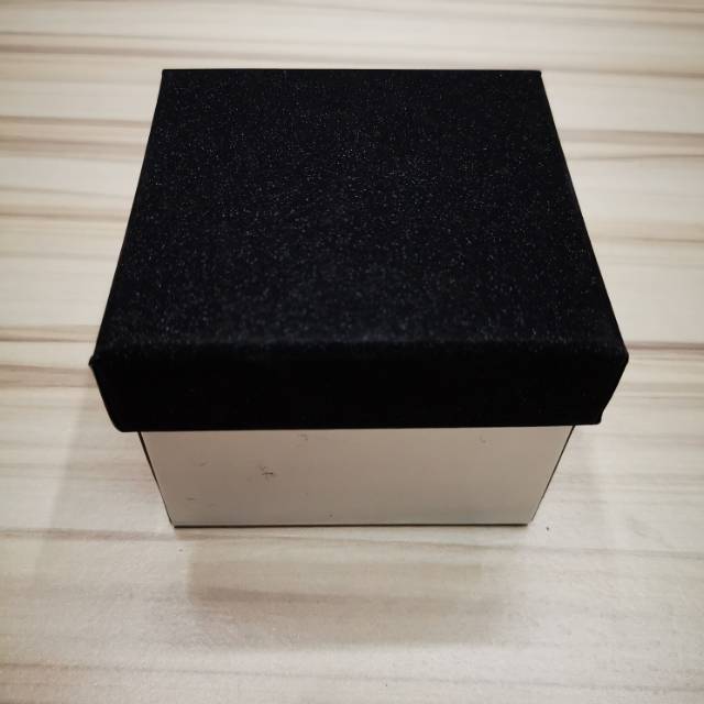Jewelry Box With Cover Jewelry Box Bracelet Earrings Ring Pendant Bracelet Box Multi-Purpose Packing Box details Picture