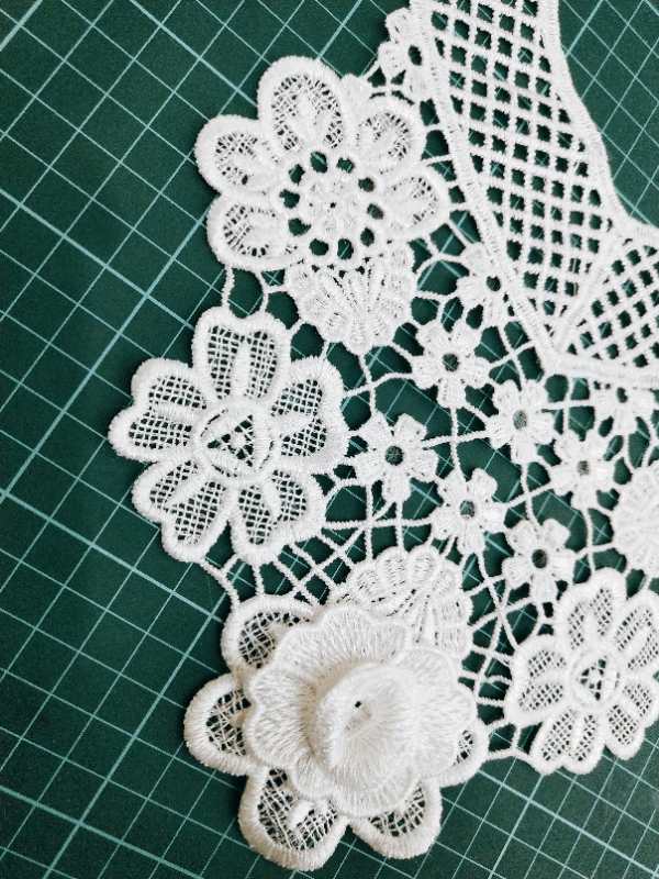 Huasheng Water-soluble 3D polyester collar flower white new spring clothing and accessories factory direct sales Specification image