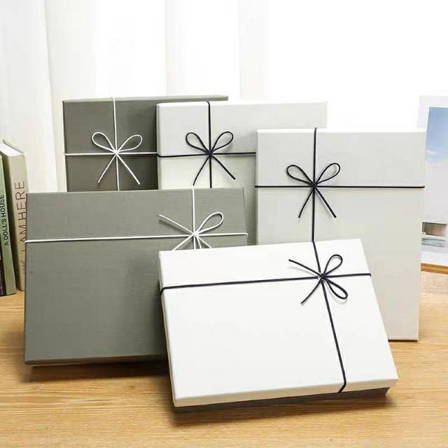 Jewelry bag, ins empty box, retro hard paper box, white scarf box packaging, gift box, simple colored light, flat Specification image