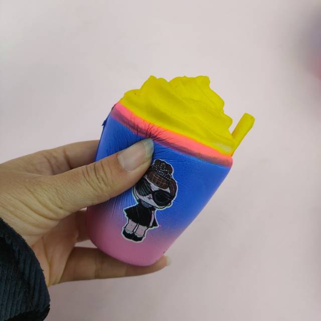 Surprise Doll Sippy Cup Squishy details Picture