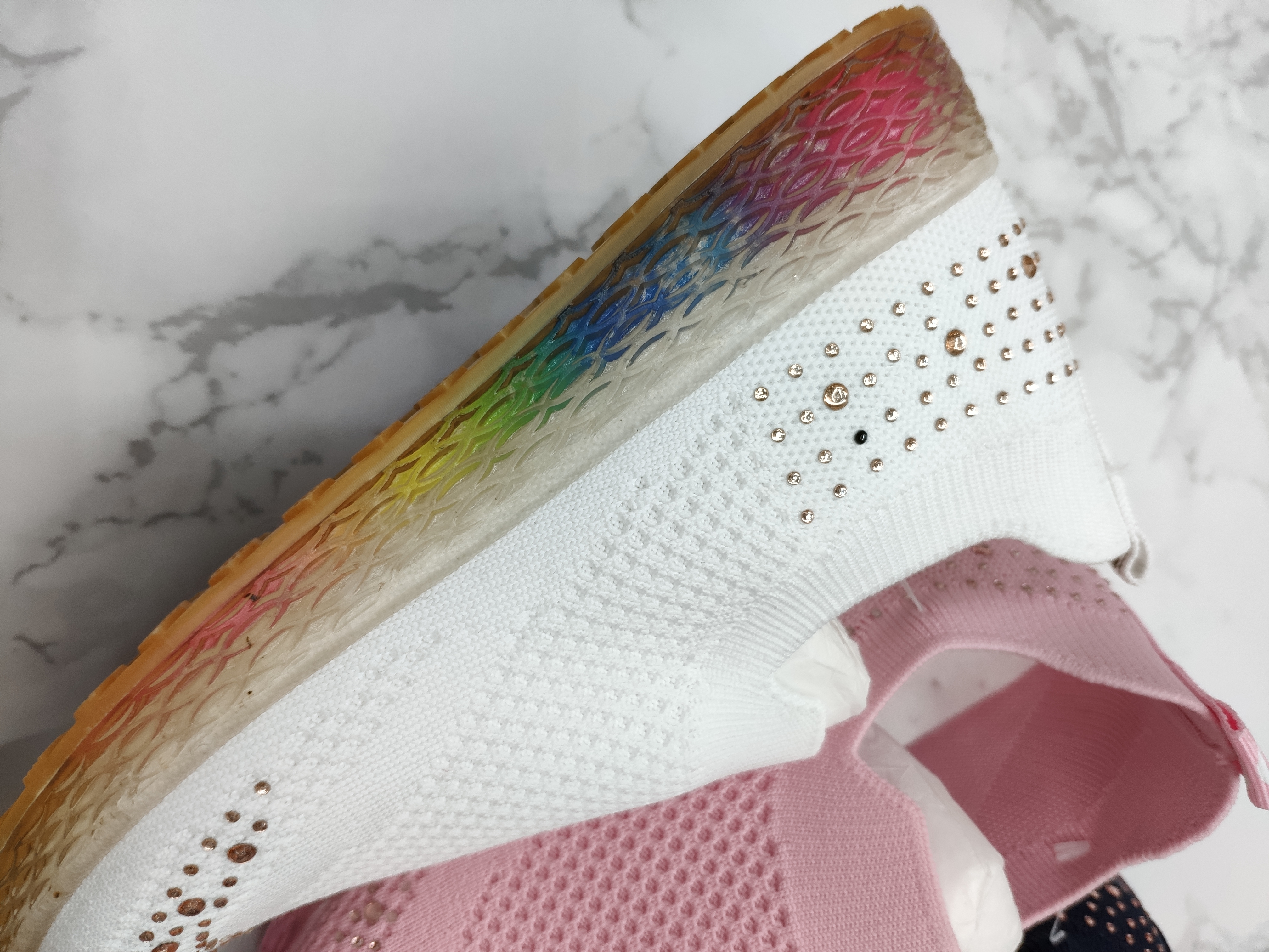 Foreign Trade Wholesale Children's Rhinestone Flying Woven Shoes Light Breathable Slip-On Color Sole Men's And Women's Shoes details Picture