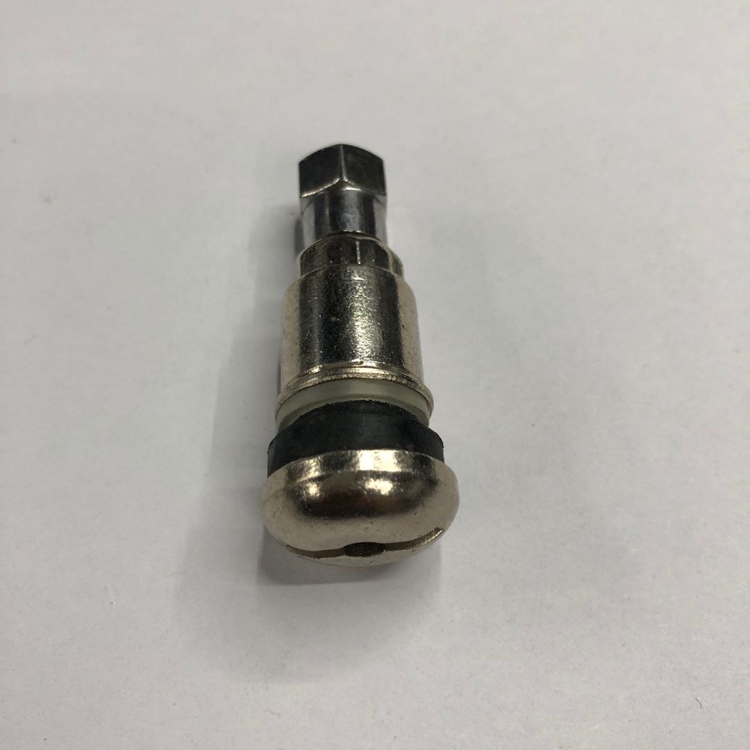 The Universal Unified Version 525 All-Steel Automotive Valve Nozzle Is Durable And Practical