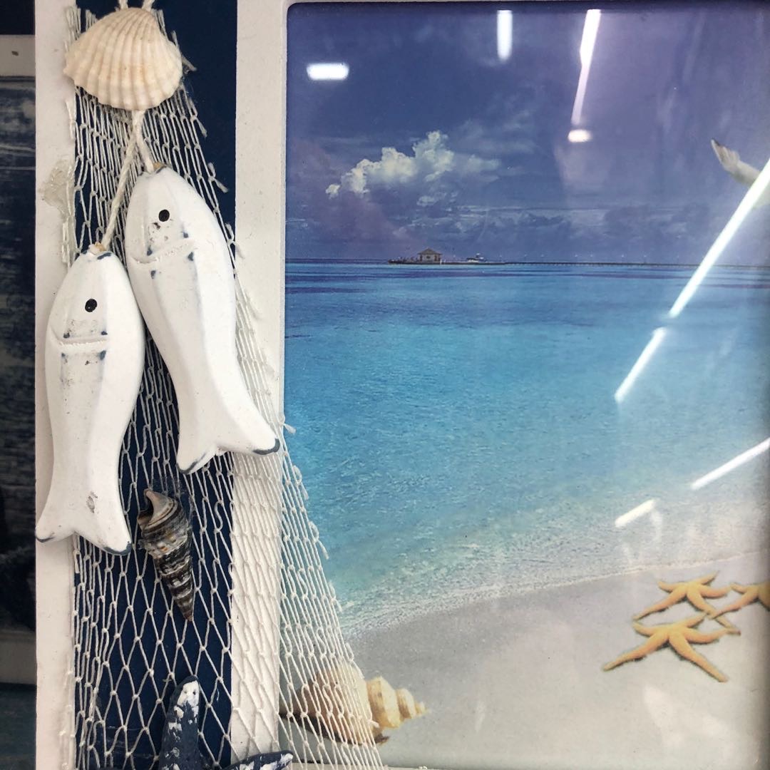 Fishing net Mediterranean-style swing photo frame decoration, creative boat-shaped image frame, ocean-style wooden sailboat display stand decoration photo frame details Picture