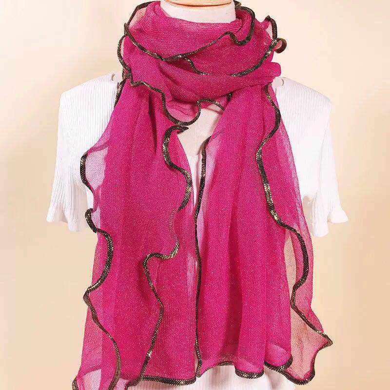 春秋款女士百搭时尚金丝卷边涤纶围巾
