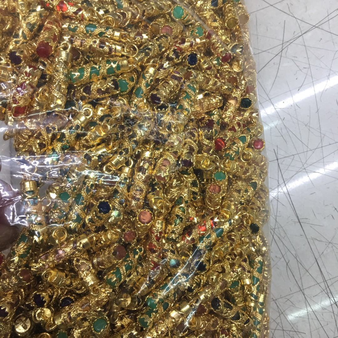 时尚潮流镀金合金饰品挂件