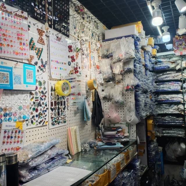 Chengcheng Crystal describe pic - 1