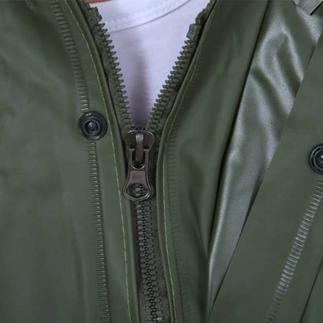 Thickened beef tendon and sea rubber raincoat set Specification image