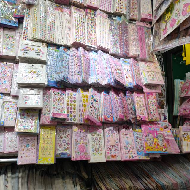 Yiwu Hongxing Paper Products Company describe pic - 2