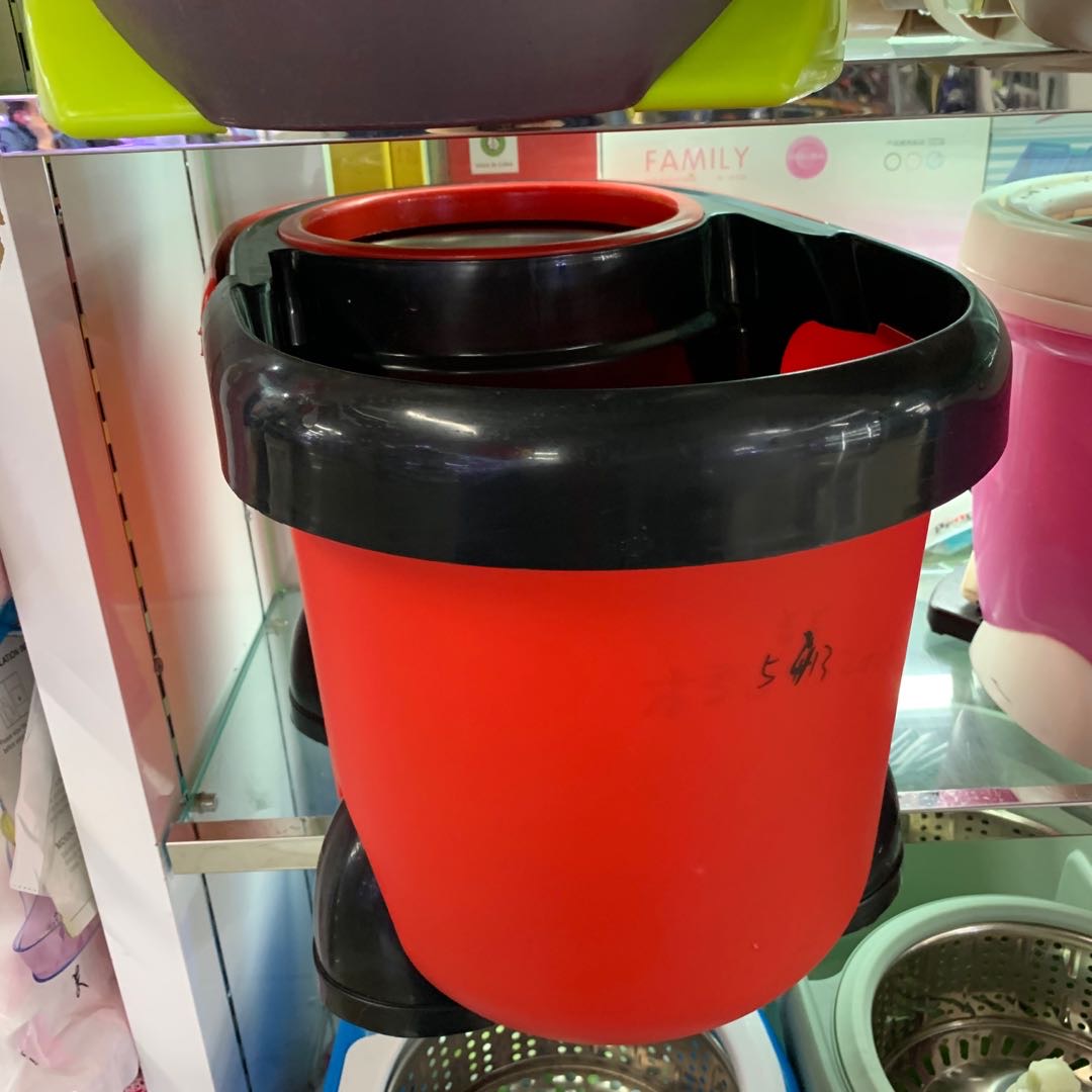 红色旋转拖把家用免手洗拖把桶