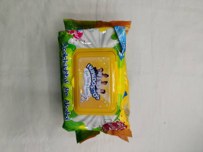 75%酒精儿童婴儿湿巾宝宝新生儿手口湿巾