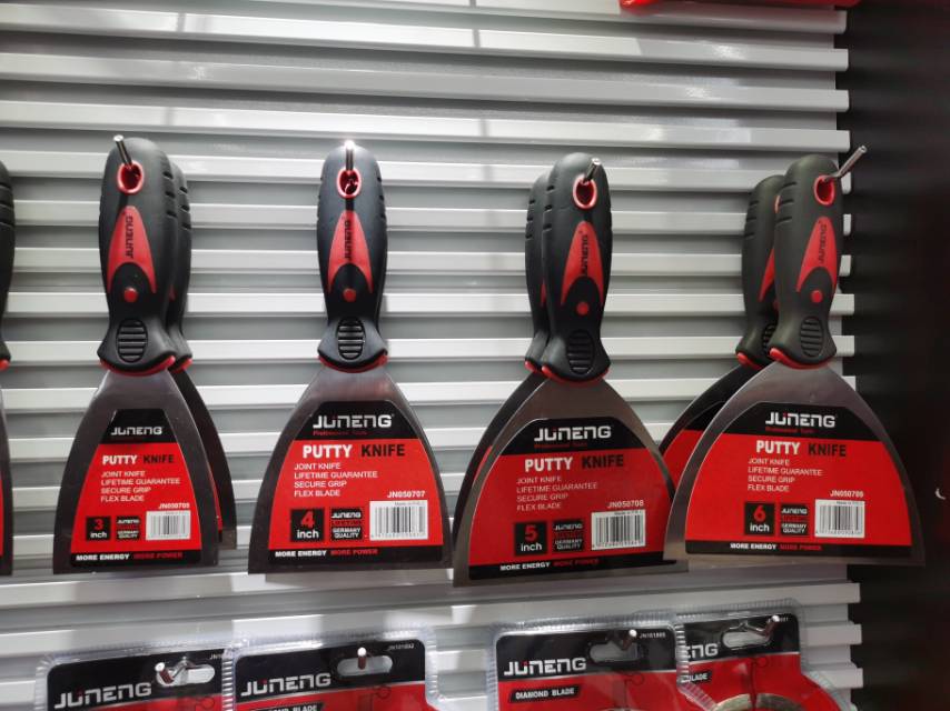 塑柄油灰刀细节图