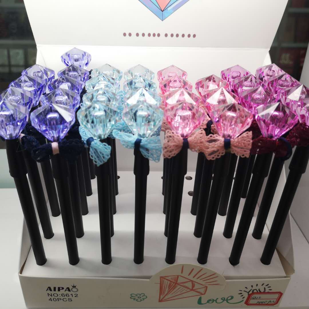 Creative ballpoint pen 0.7mm blue oil pen red yuan bead refit black for teachers thumbnail