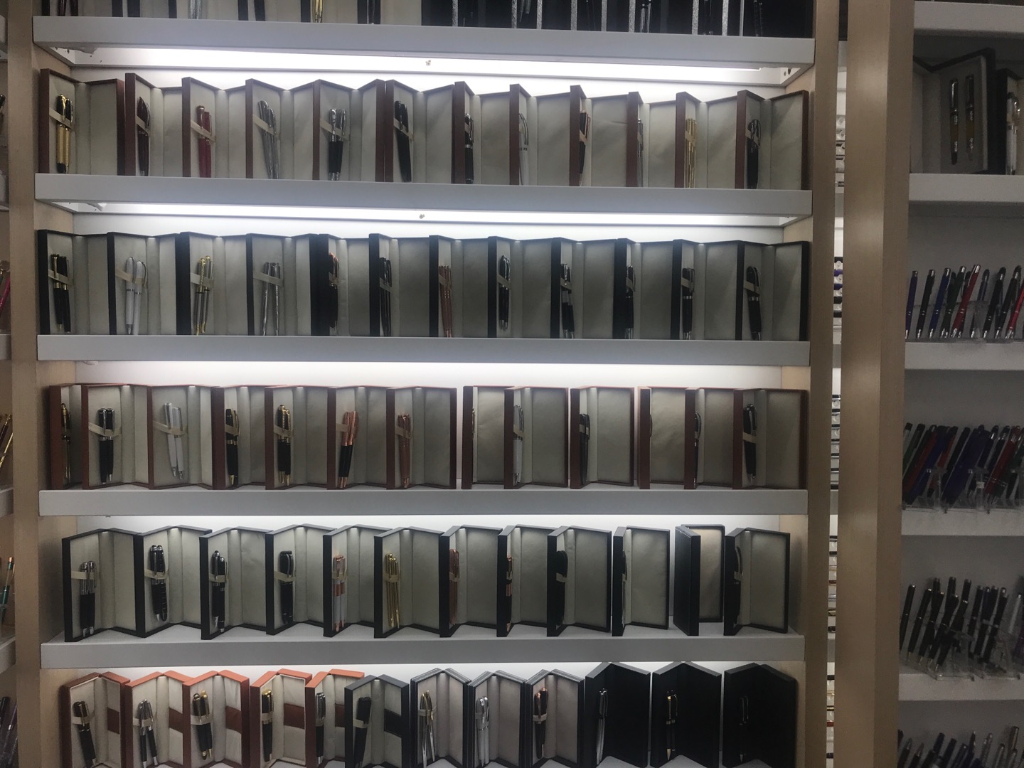Jiangxi Huahao Pen Factory