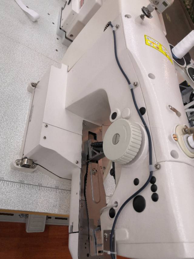 迷你缝纫机/老式缝纫机/声峰超声波设备/平车机针/封包机细节图