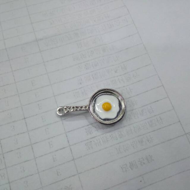 Japanese small fresh alloy drop oil poached egg modeling accessories thumbnail