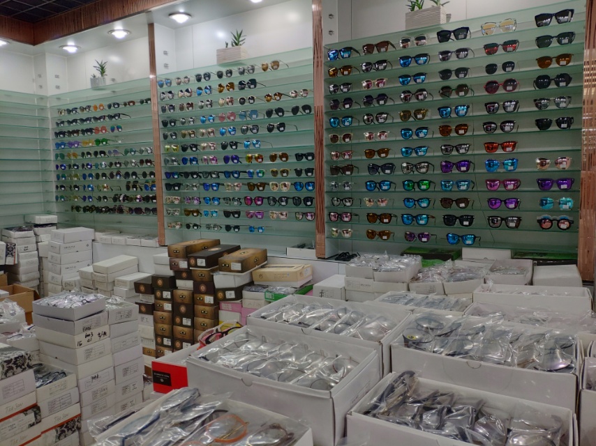 Wenzhou Sanbin Optical Glasses Company describe pic - 1