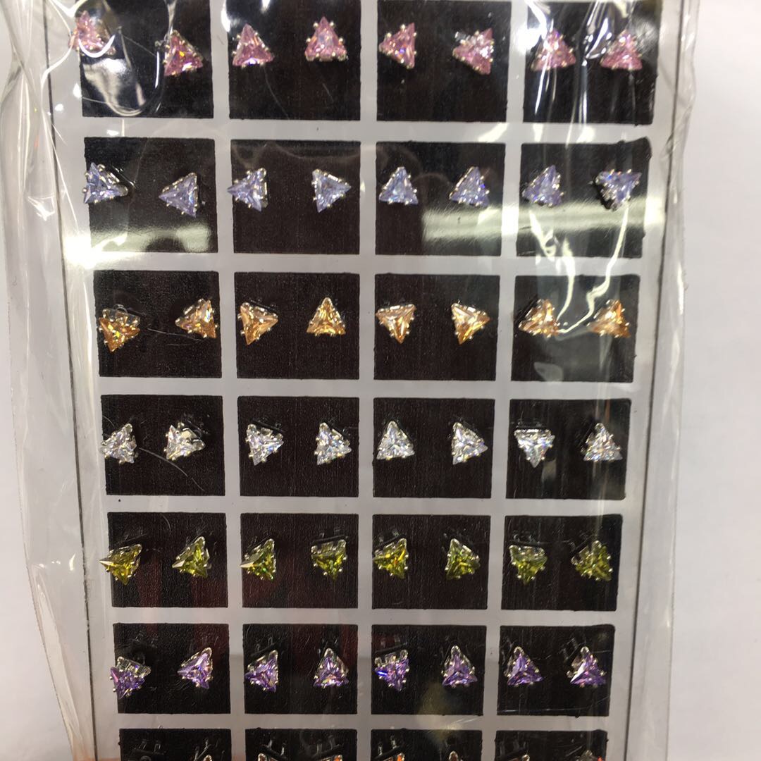 时尚经典百搭三角形合金镀银微镶彩钻成人耳钉套装