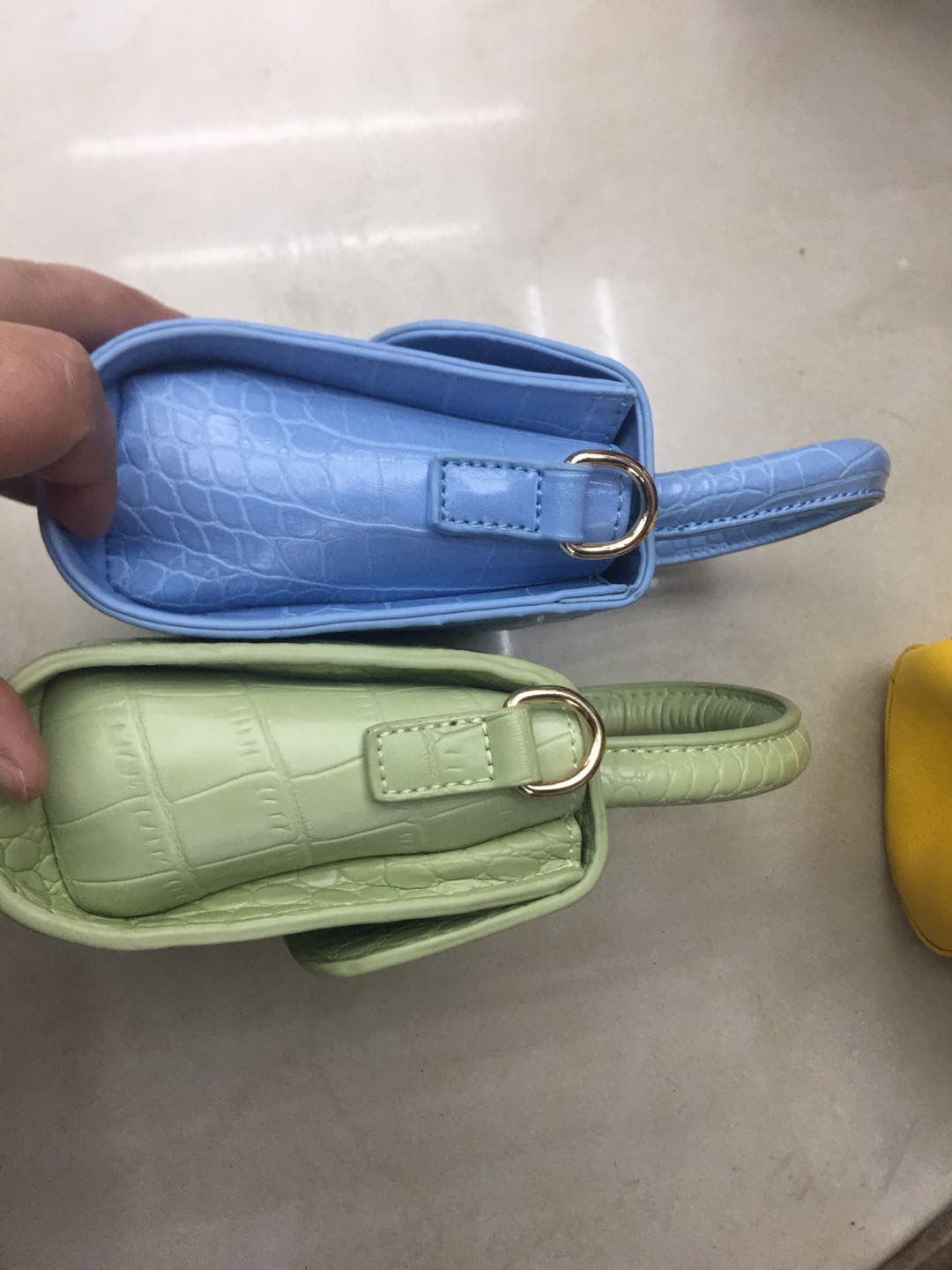 包包女2020夏季新款小众设计超美mini复古鳄鱼纹手提单肩斜挎小包产品图