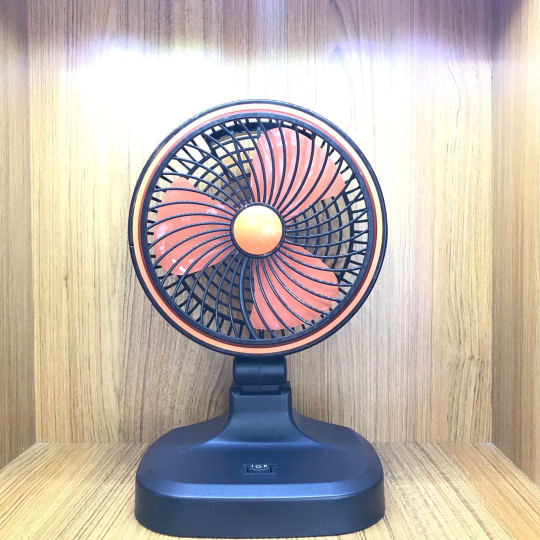 USB小风扇静音自动摇头办公室桌上迷你学生桌面床头宿舍床上宝宝便携式小型电风扇可充电