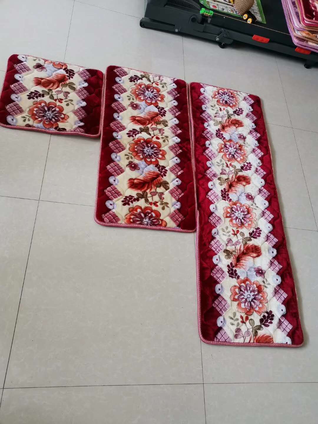 Retro-style worship carpet, comfortable bathroom carpet, high-end anti-slip carpet, safe, comfortable and easy to clean
