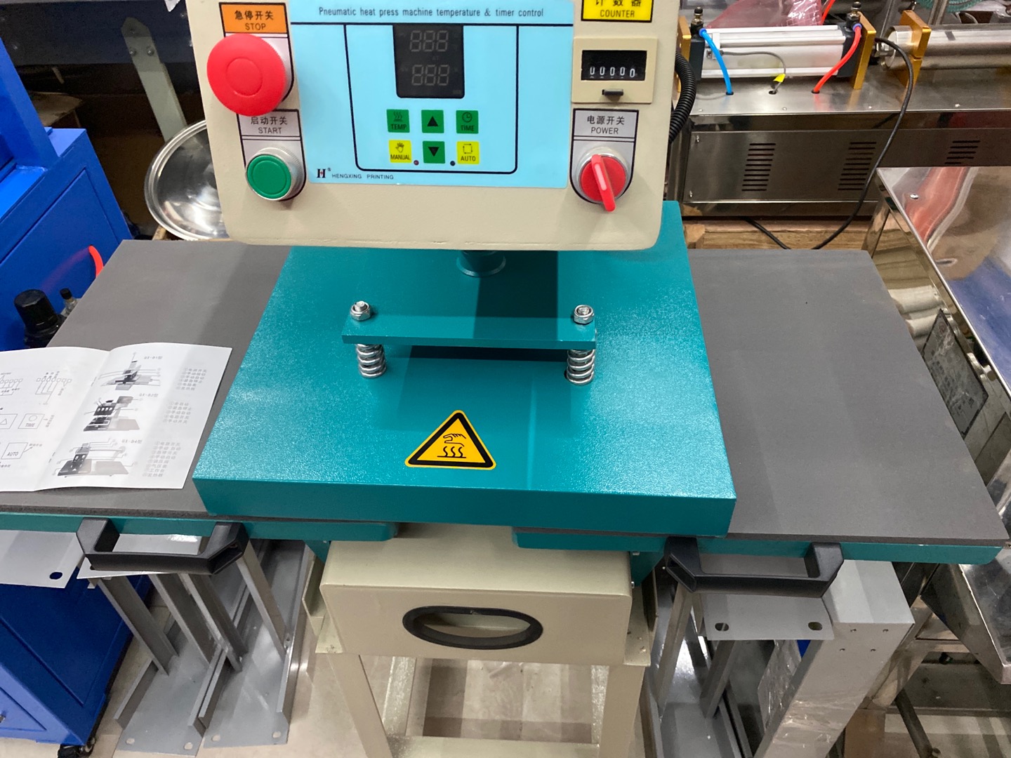 Pneumatic double station hot stamping machine QX-B1 Guangxing packaging machinery high quality and low price integrity management details Picture