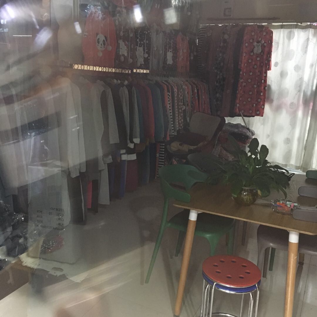 Xinxing Garment Co., LTD describe pic - 1