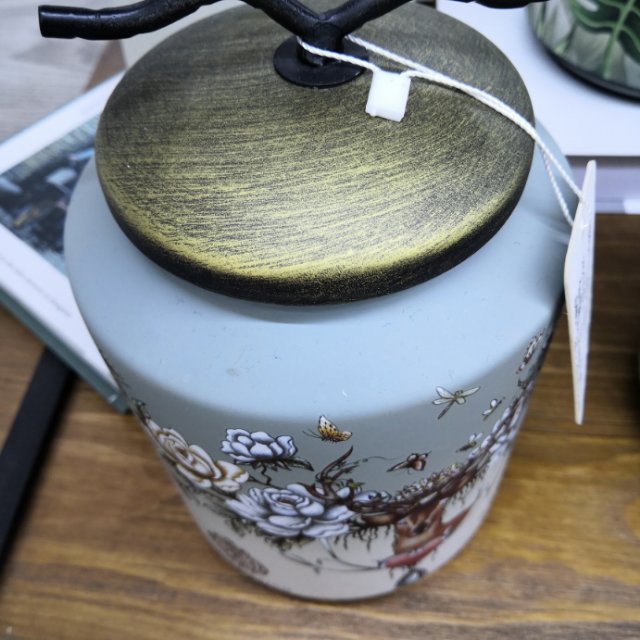 文艺复古风梅花鹿款陶瓷工艺品摆件外贸出口产品图