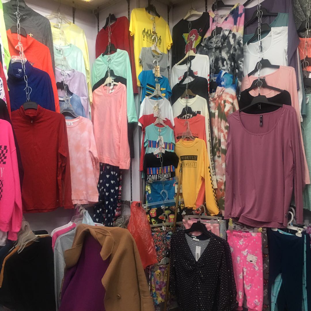 Wang Hongwei Clothing Store describe pic - 3