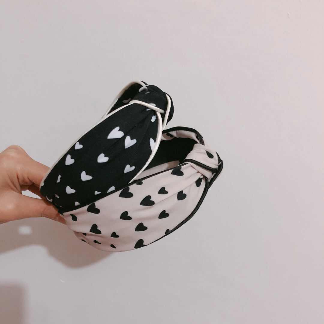 Original handcrafted fabric peach heart knot simple and versatile series hair band, exquisite piggy girl's must-have versatile accessory